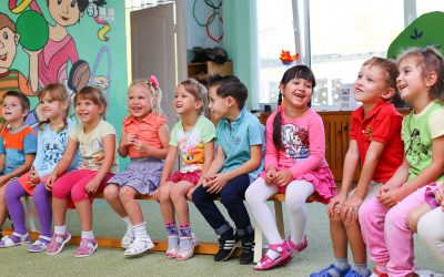 How often should children’s language classes be held?